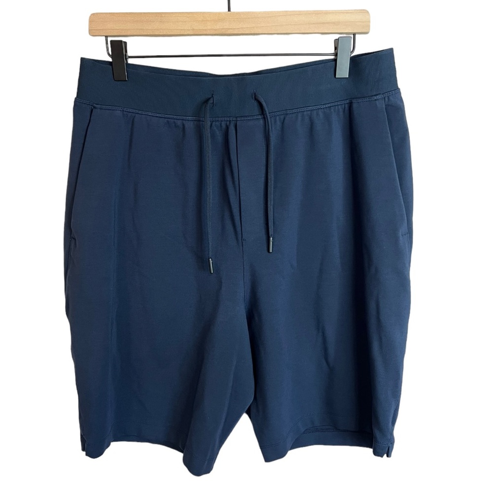 Lululemon twill chill shorts